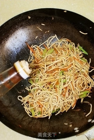 简单美味的家常炒面的做法步骤:11
