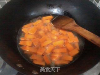 奶香海鲜南瓜山药羹的做法步骤:5