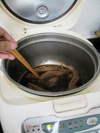 甘草罗汉果卤鸭翅的做法步骤:10