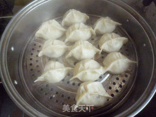 白菜香干素蒸饺的做法步骤:12