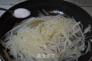 酸辣豉油土豆丝的做法步骤：11