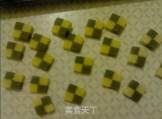 抹茶棋格曲奇饼的做法步骤:10