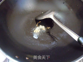 【蚝油炒鸭胗】的做法步骤:3