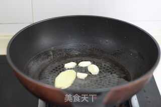 酸豆角炒肉末的做法步骤：4