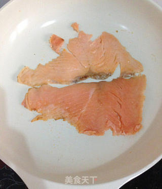 三文鱼杂粮煎饼的做法步骤:4