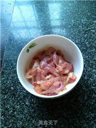 茭白炒肉丝的做法步骤:3