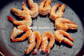 泰式红咖喱虾--浓浓南国风情的做法步骤:3