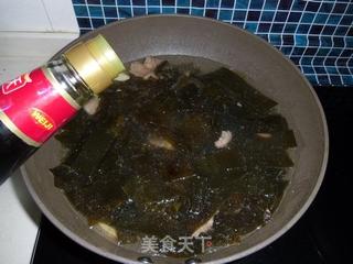 韩式牛肉海带汤的做法步骤:6