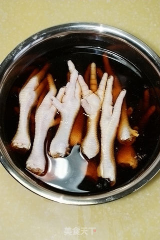 【香烤凤爪】---鸡爪的上档升级吃法的做法步骤:3