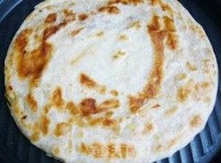 【椒盐葱油饼】的做法步骤:8