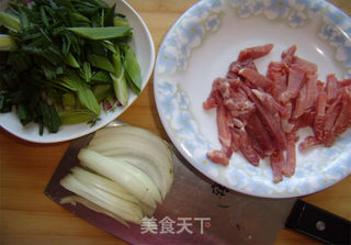 干炒河粉的做法步骤:2