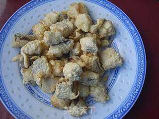 脆嫩鱼丁的做法步骤:8