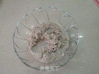火腿肠素饼沙拉的做法步骤:4