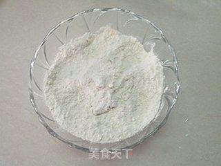 火腿肠素饼沙拉的做法步骤:5