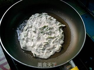 火腿肠素饼沙拉的做法步骤:7