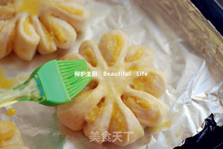 椰香菊花包的做法步骤:13