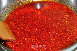 川菜必不可少----自制红油的做法步骤:3