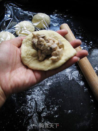 蘑菇鸡肉包的做法步骤:9
