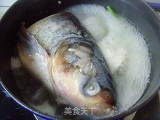 健脾补气---白汤鱼头的做法步骤:4