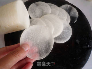 水晶虾仁萝卜卷的做法步骤:9