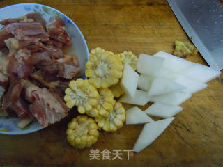 【萝卜老鸭汤】--润肺止咳消食的做法步骤:2
