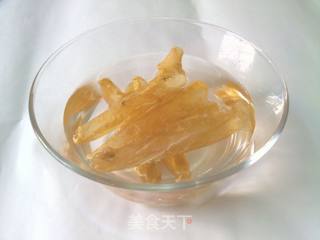 花胶秋葵羹的做法步骤:2