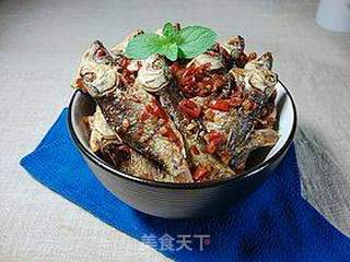 开胃下饭----------【剁椒鲫鱼干】的做法步骤:13