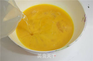 八要点蒸出老少皆宜的嫩滑【虾仁水蒸蛋】的做法步骤:2