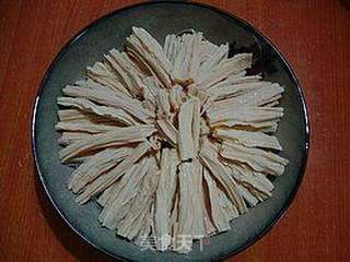 蒸菜更美味----------【肉末腐竹蒸粉丝】的做法步骤:8