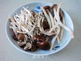 肉末茶树菇粥的做法步骤:4