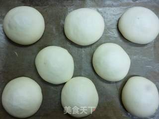 雪里红沙拉酱面包的做法步骤:3