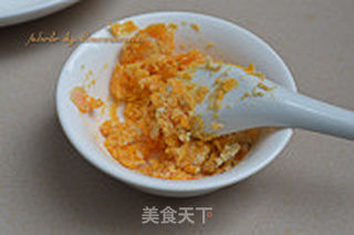 蛋黄芋头的做法步骤:4
