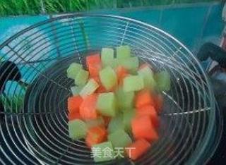 五彩蔬果沙拉的做法步骤：5