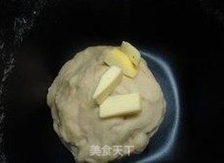 鲜虾蔬菜沙拉面包的做法步骤:7