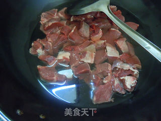 【萝卜西红柿炖牛腩】的做法步骤:2