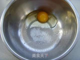 香滑软嫩---蓝莓面包布丁的做法步骤:2
