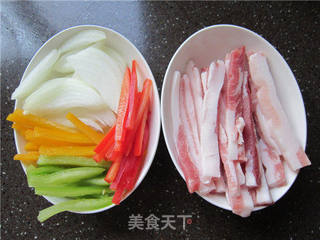 干锅茶树菇的做法步骤:2