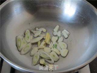 萝卜烧鲳鱼的做法步骤:6