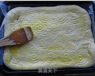 肉松沙拉面包的做法步骤:13