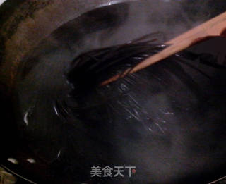 《拌麻辣蕨根粉》——让人回味无穷的做法步骤:3