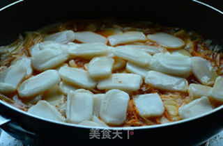 辣白菜炖年糕的做法步骤:8
