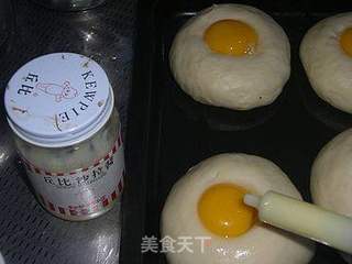 蛋黄肉松面包的做法步骤:8
