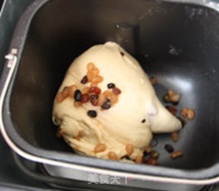 牛奶蜜豆吐司的做法步骤:10