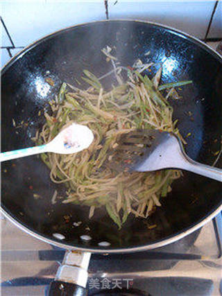 酸菜双豆丝的做法步骤:8