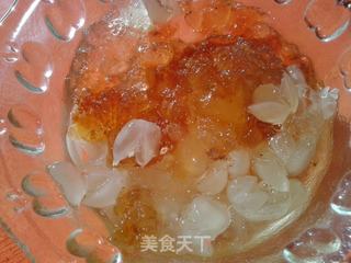 桃胶雪莲子玫瑰羹——养颜纤体靓汤的做法步骤：2