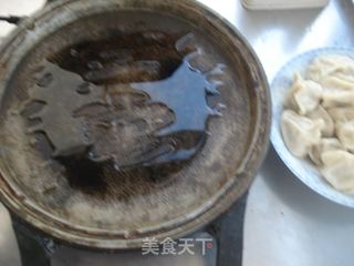 油煎饺子的做法步骤：2