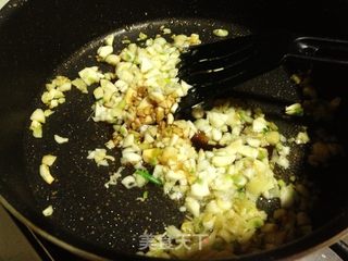 蒜蓉粉丝蒸小鲍鱼的做法步骤:6