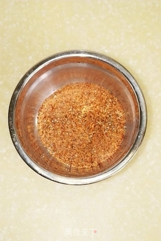 【酥炸迷你偏口鱼】--椒盐味的休闲海味零食的做法步骤:2