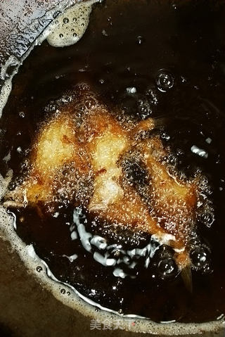 【酥炸迷你偏口鱼】--椒盐味的休闲海味零食的做法步骤:4