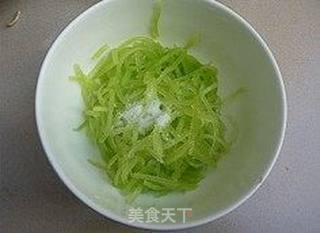 姜香笋拌鸡丝的做法步骤:3